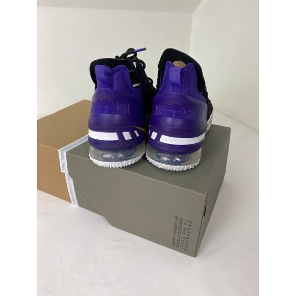 NIB Nike LeBron 18 Lakers Basketball Shoes Sneakers Black Purple Men\'s Size 10.5